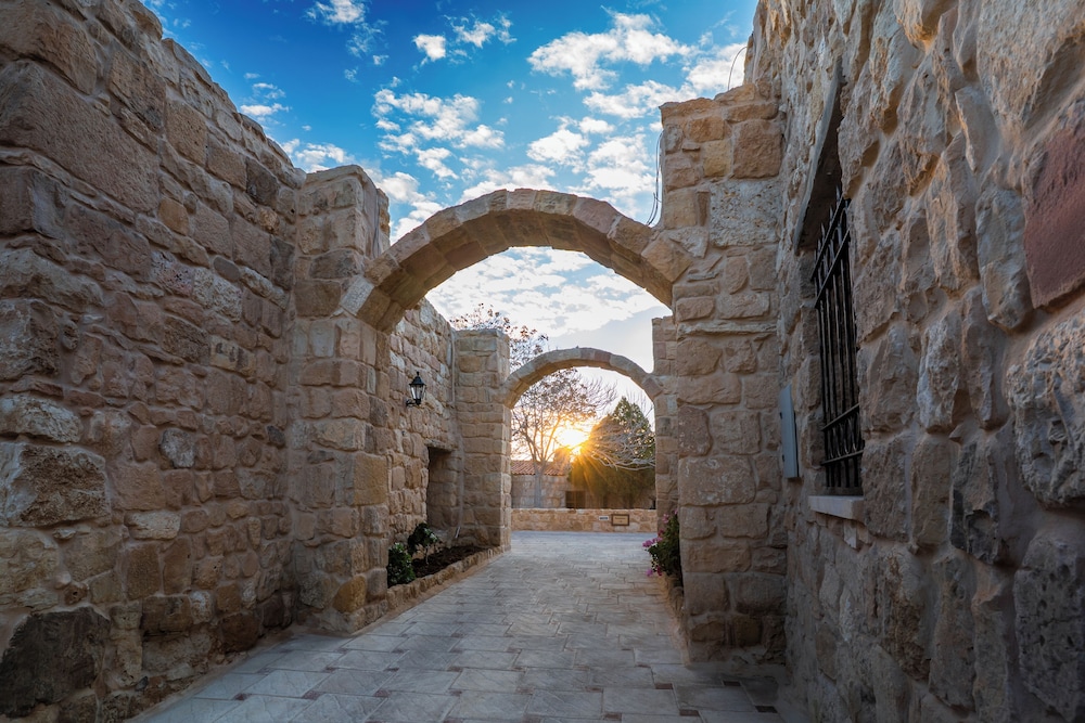 Old Village Resort Image 143