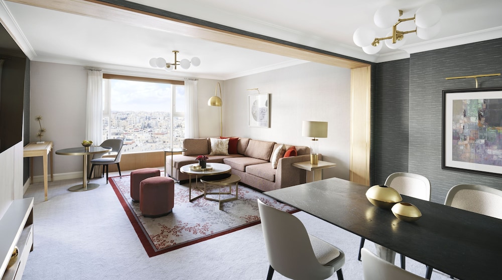 Four Seasons Hotel Amman Image 9