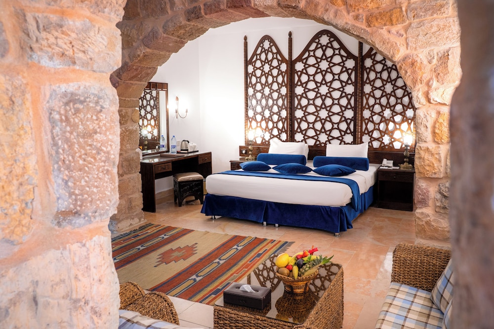 Old Village Resort Image 19