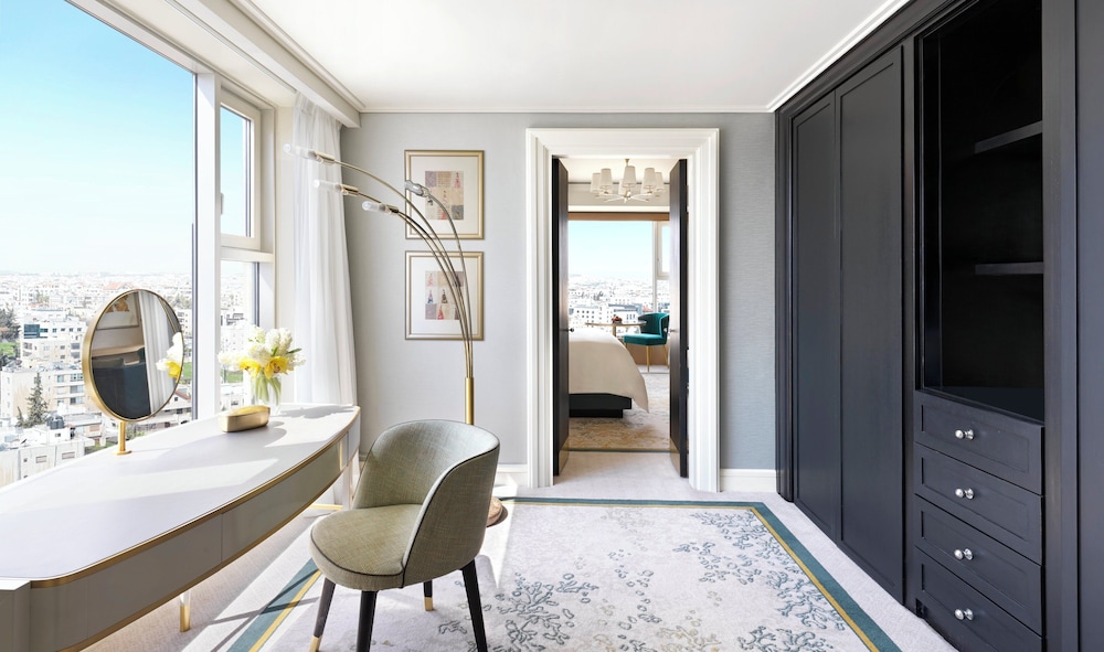 Four Seasons Hotel Amman Image 14