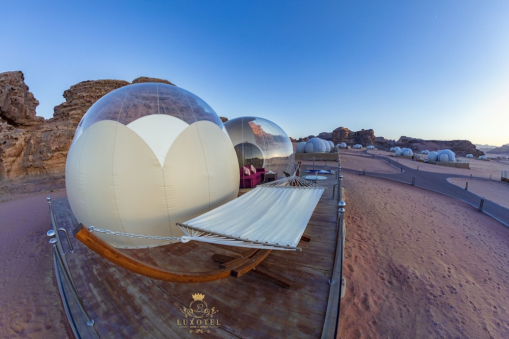 Wadi Rum Bubble Luxotel - Campsite Image 25