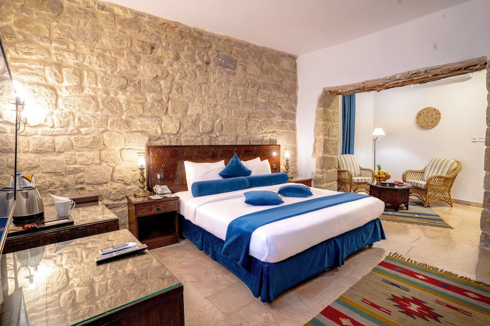 Old Village Resort Image 1