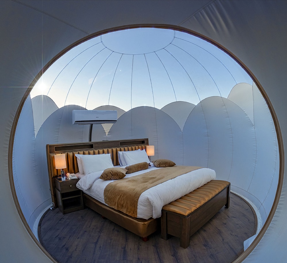 Wadi Rum Bubble Luxotel - Campsite Image 8