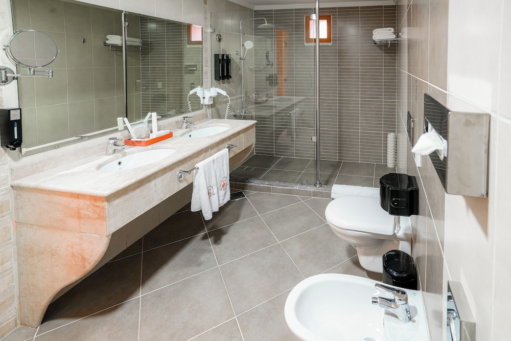 Old Village Resort Image 75