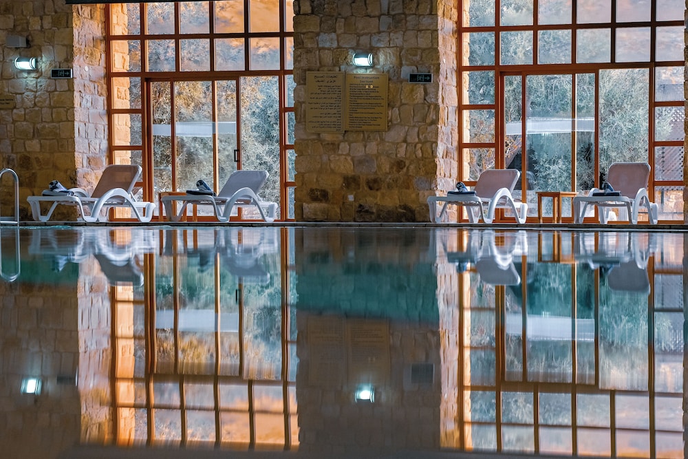 Old Village Resort Image 91