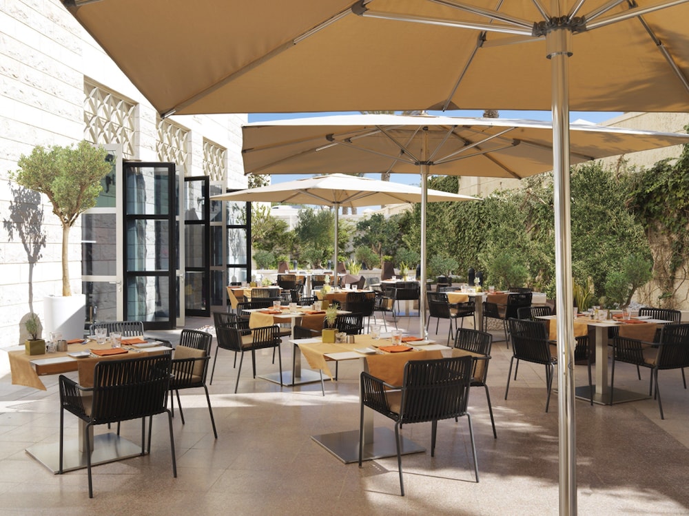 Four Seasons Hotel Amman Image 78