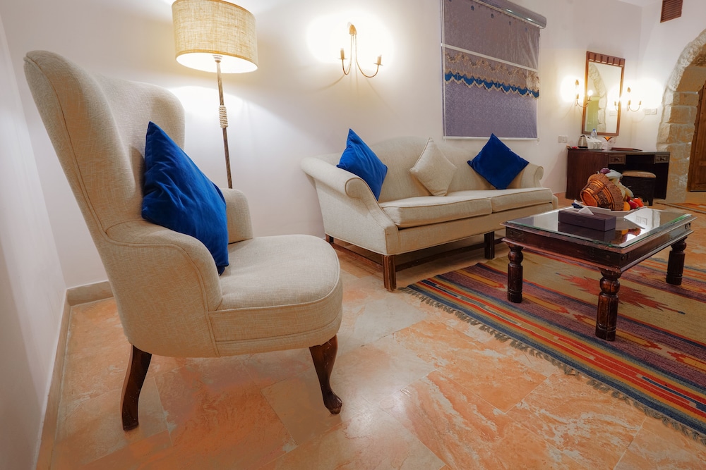 Old Village Resort Image 66