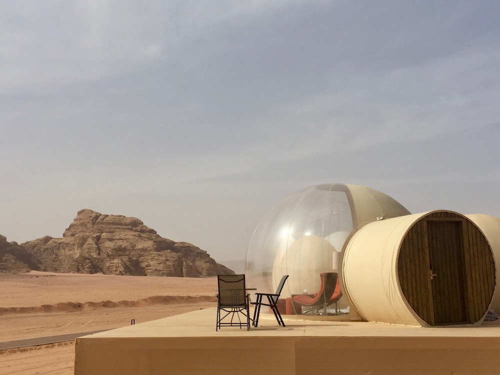 Wadi Rum Bubble Luxotel - Campsite Image 30