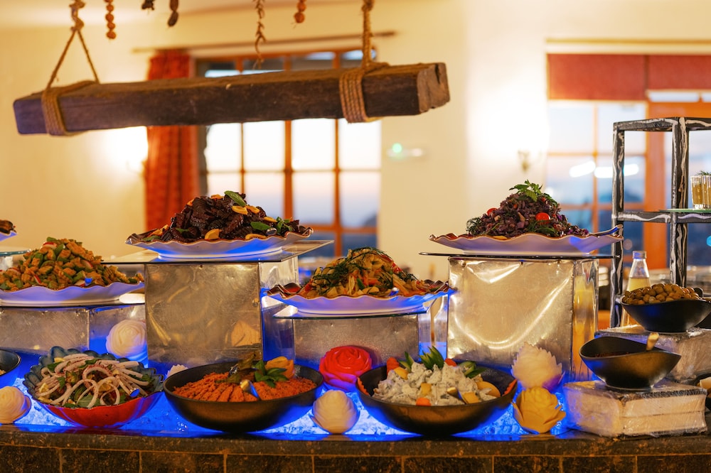 Old Village Resort Image 109