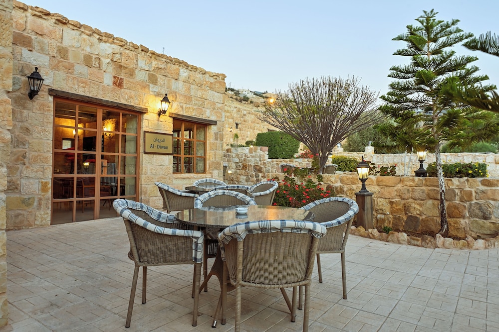 Old Village Resort Image 148