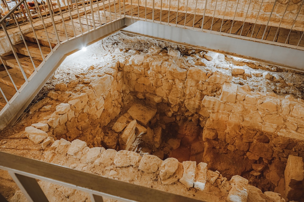 Old Village Resort Image 136