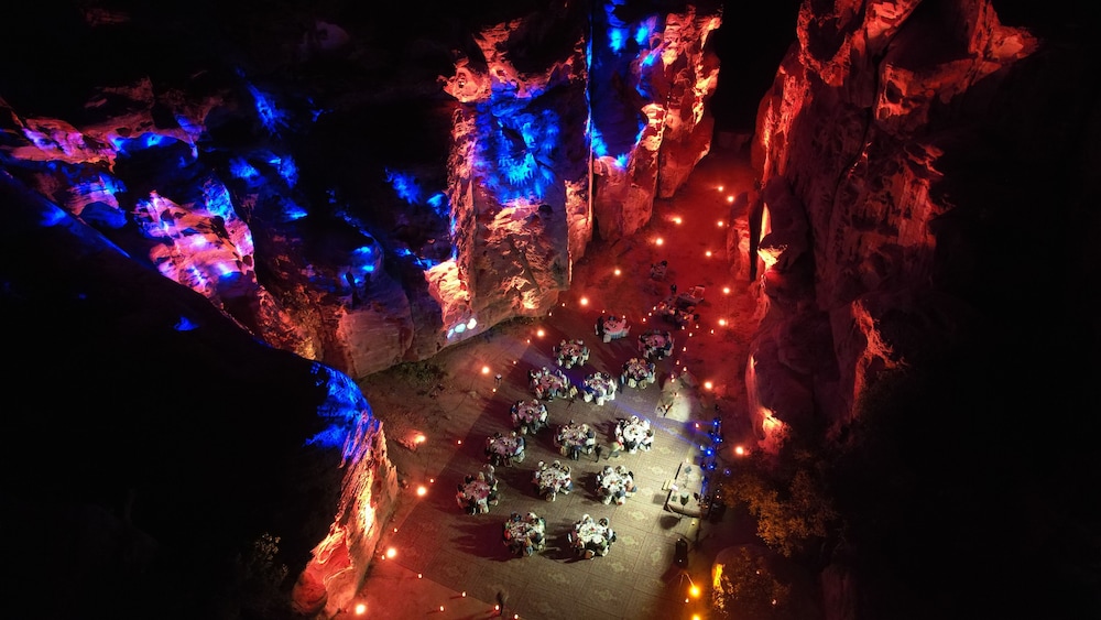 Old Village Resort Image 103