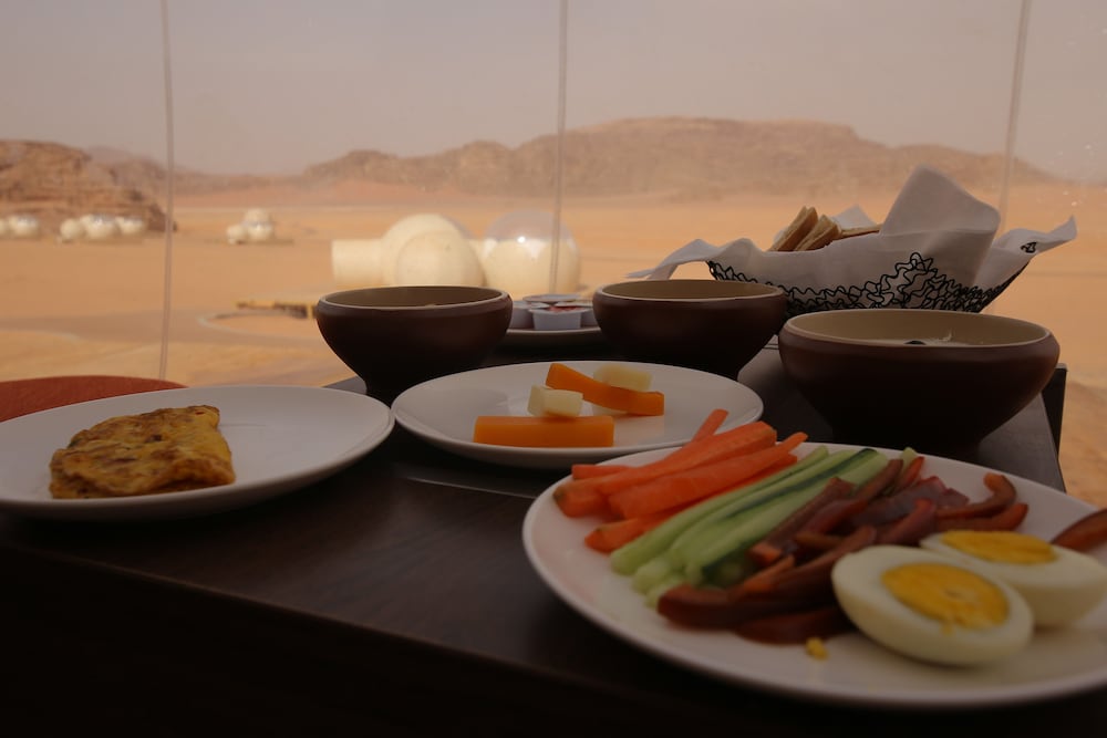 Wadi Rum Bubble Luxotel - Campsite Image 18