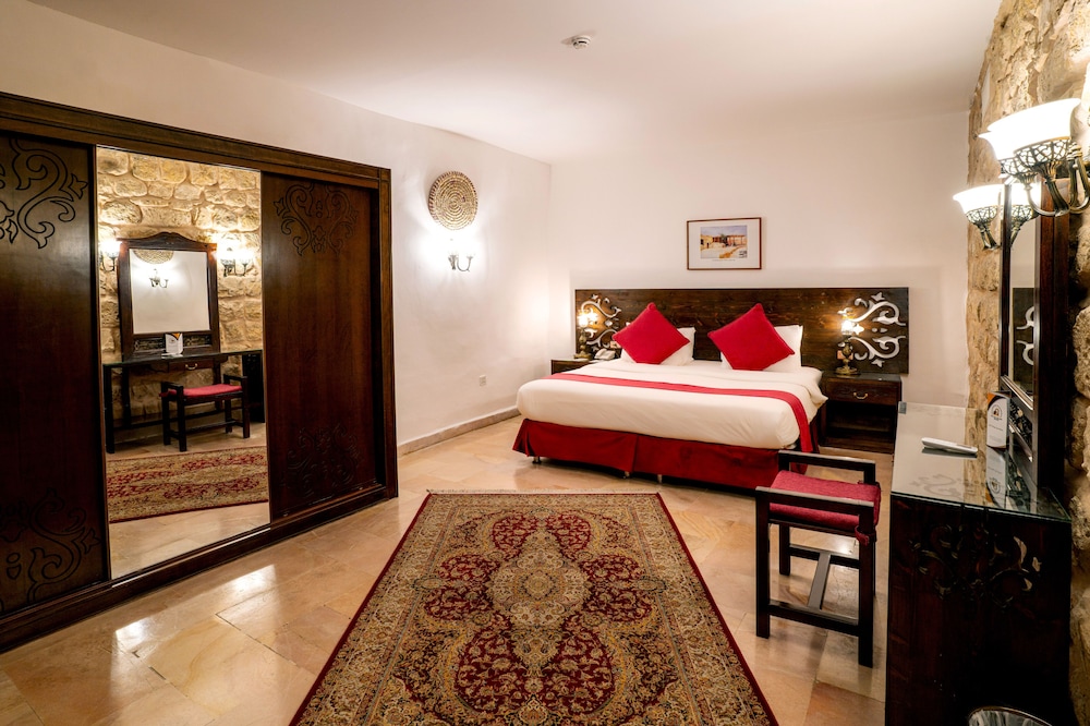 Old Village Resort Image 22