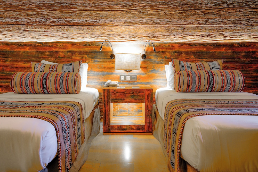 Old Village Resort Image 57