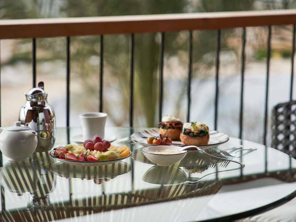 Movenpick Resort & Spa Tala Bay Aqaba Image 18