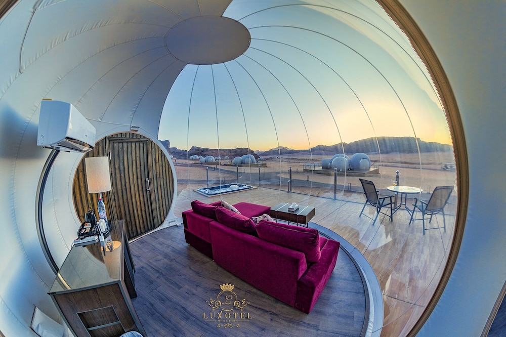 Wadi Rum Bubble Luxotel - Campsite Image 31