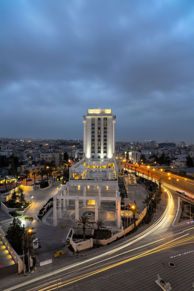 Four Seasons Hotel Amman Image 23