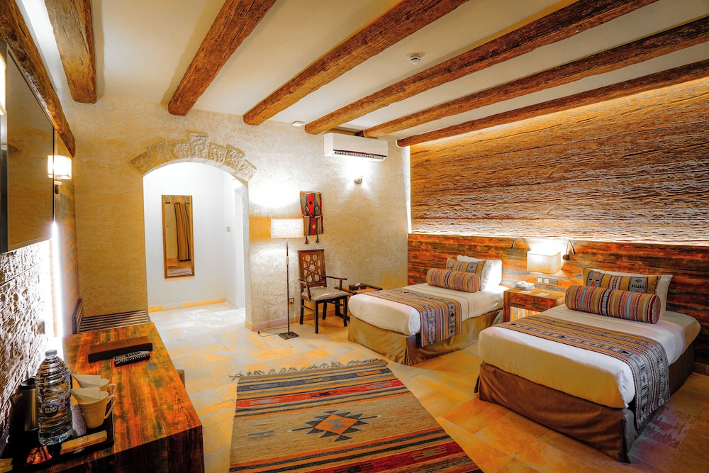 Old Village Resort Image 7