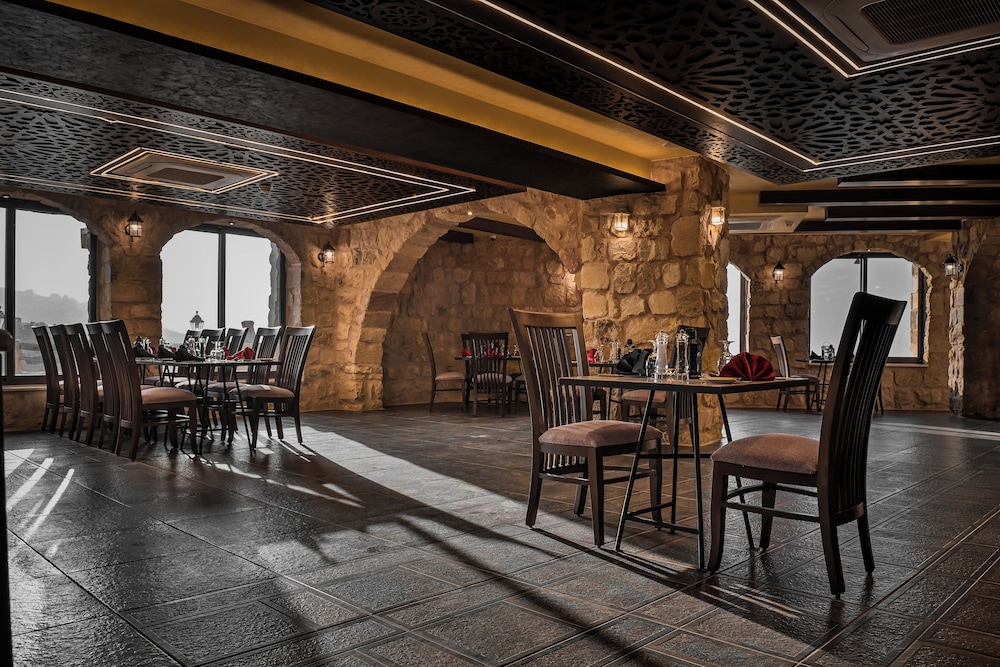 Old Village Resort Image 63