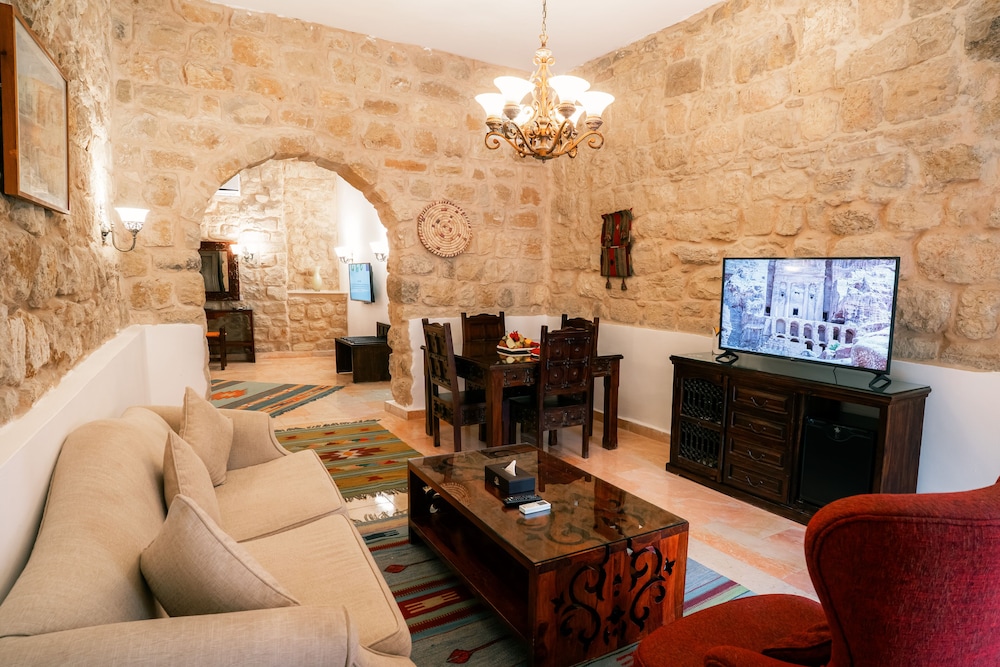 Old Village Resort Image 68