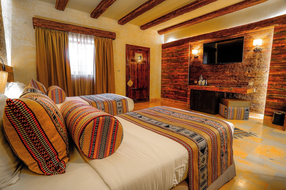 Old Village Resort Image 10