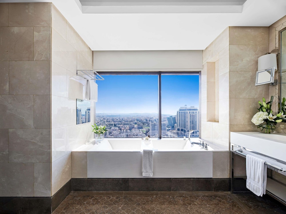 Fairmont Amman Image 64