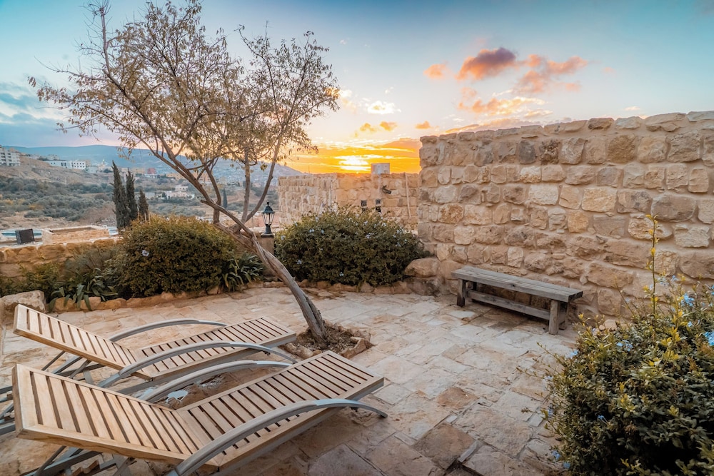 Old Village Resort Image 141