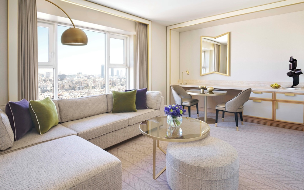 Four Seasons Hotel Amman Image 21