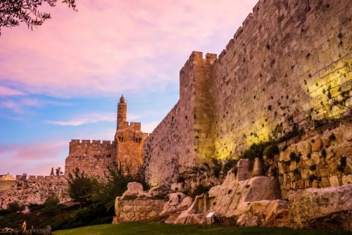 Old-city-of-jerusalem-on-the-10-day-jordan -israel-package-tour