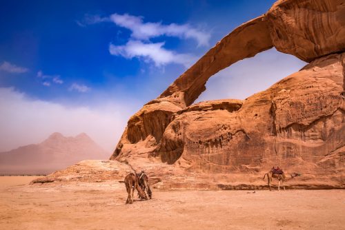 Wadi,rum,,jordan.,kharaz,rock,bridge,world,wonder,in,valley