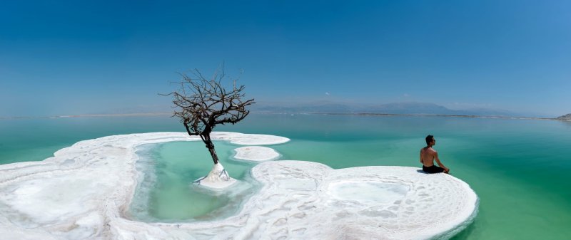 Relax At The Dead Sea