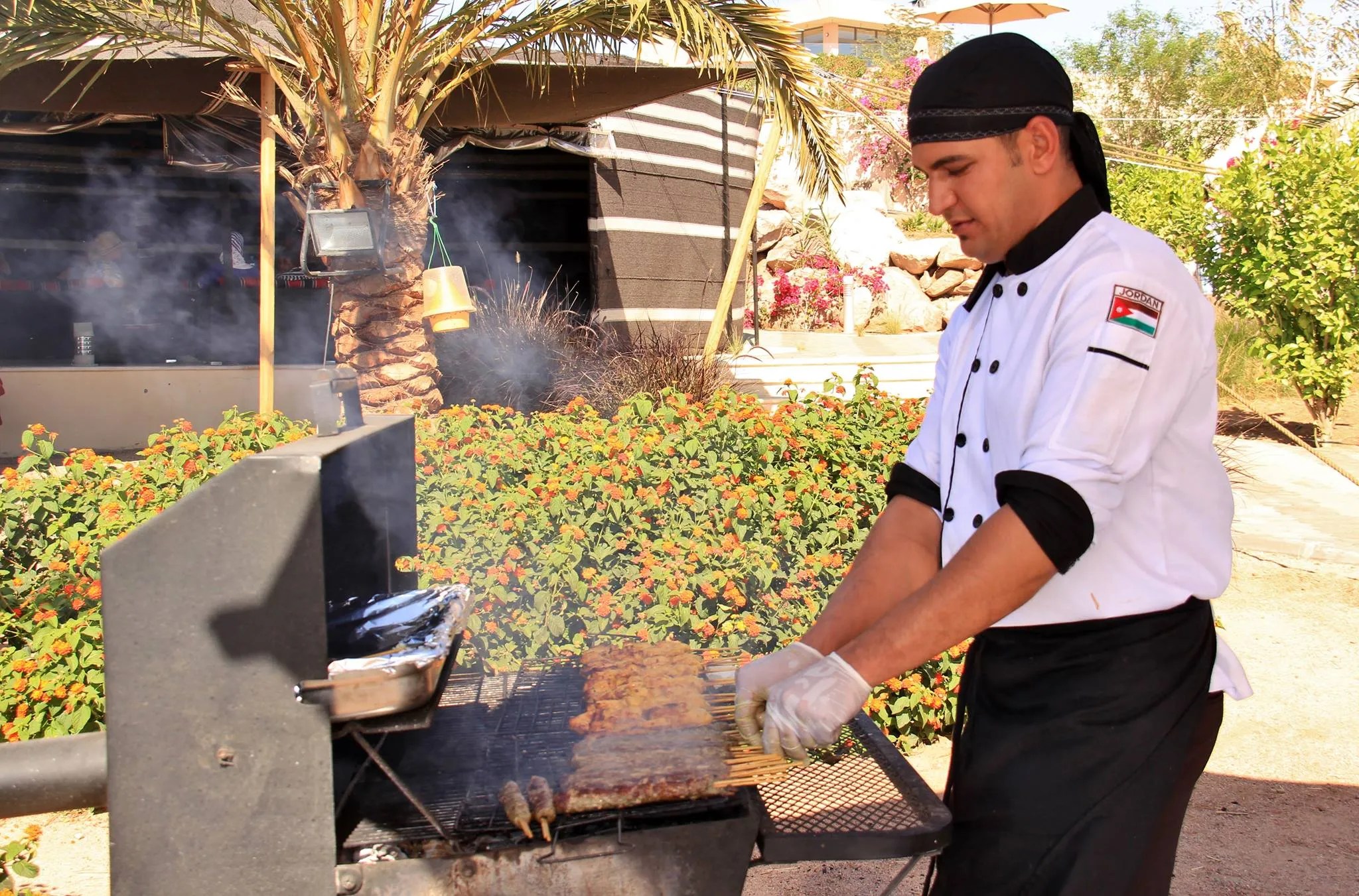 Red Sea Cruise & Snorkeling Experience From Aqaba Lunch Snorkeling